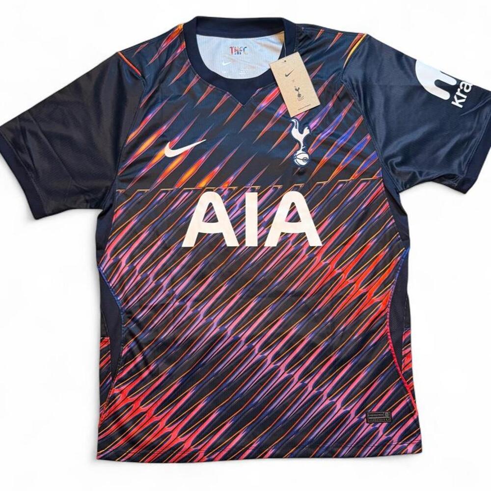 Nike Tottenham Hotspur 2026/27 Away Jersey with diagonal stripes in red, orange,